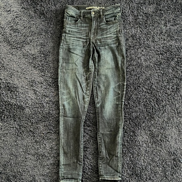 American Eagle Super High-Rise Jegging - Picture 1 of 4